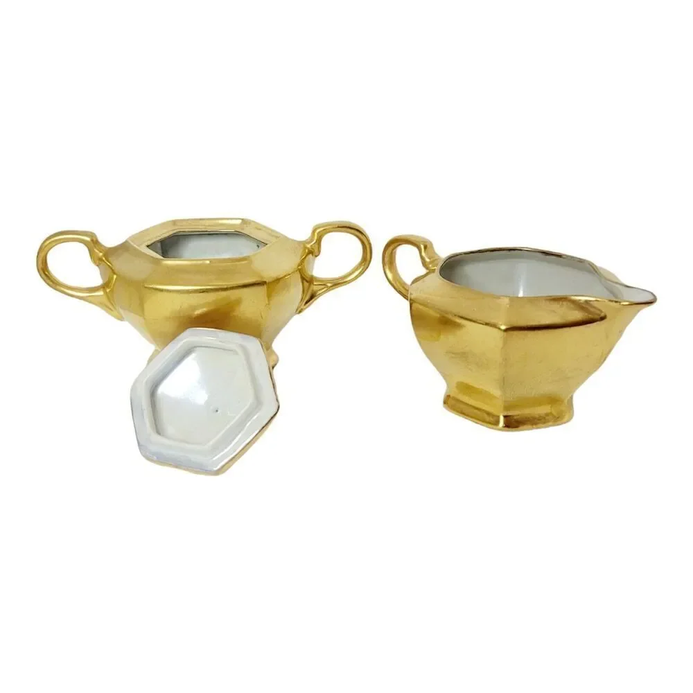 Unbranded vintage gold